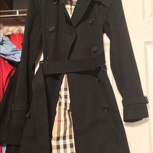 Brand New Burberry Navy Trench Coat jacket